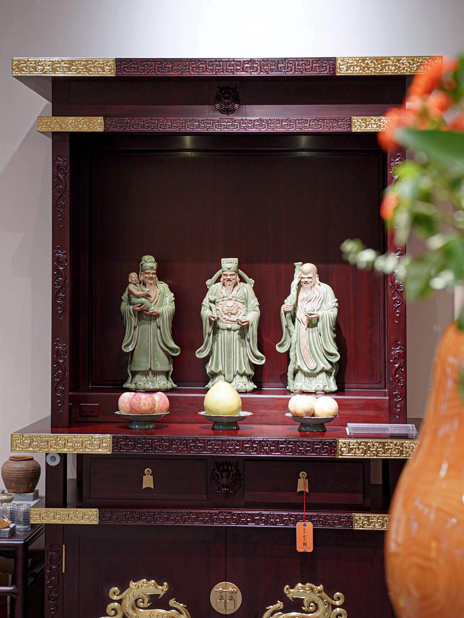 祥龙法相佛龛